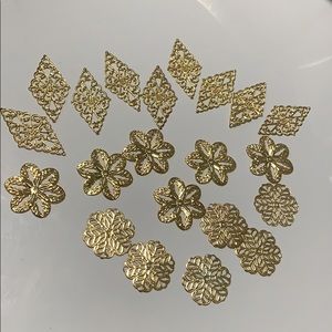 21 flat gold charms / connectors different styles
